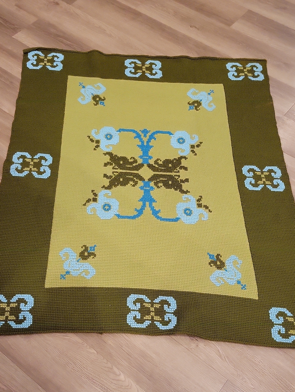 Vintage Handmade Granny Quilt